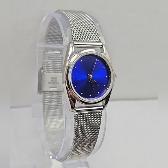 Womens Wings Giorgio Beverly Hills Watch Royal Blue Mesh Band SS New Battery - Picture 3 of 9
